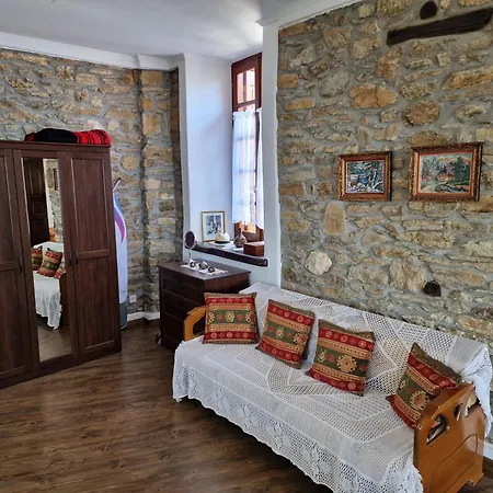 Pafili Apartament *