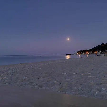 Pafili דירה זגורה