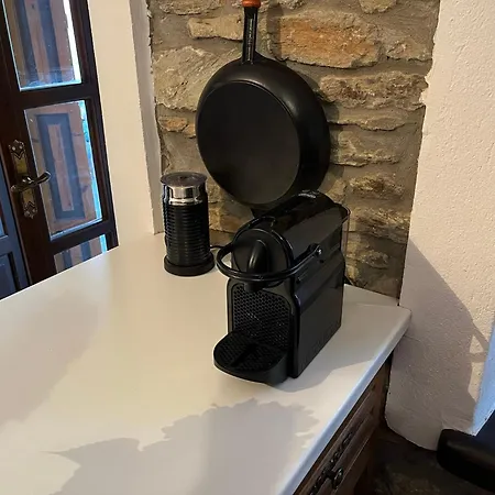 Apartment Pafili *